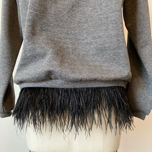 MADISON MARCUS Crew Neck Sweatshirt With Feathers - Picture 3 of 15